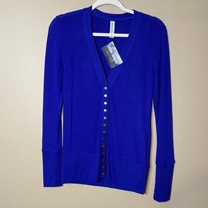 Zenana Outfitters Snap Down Blue Cardigan. S:Small